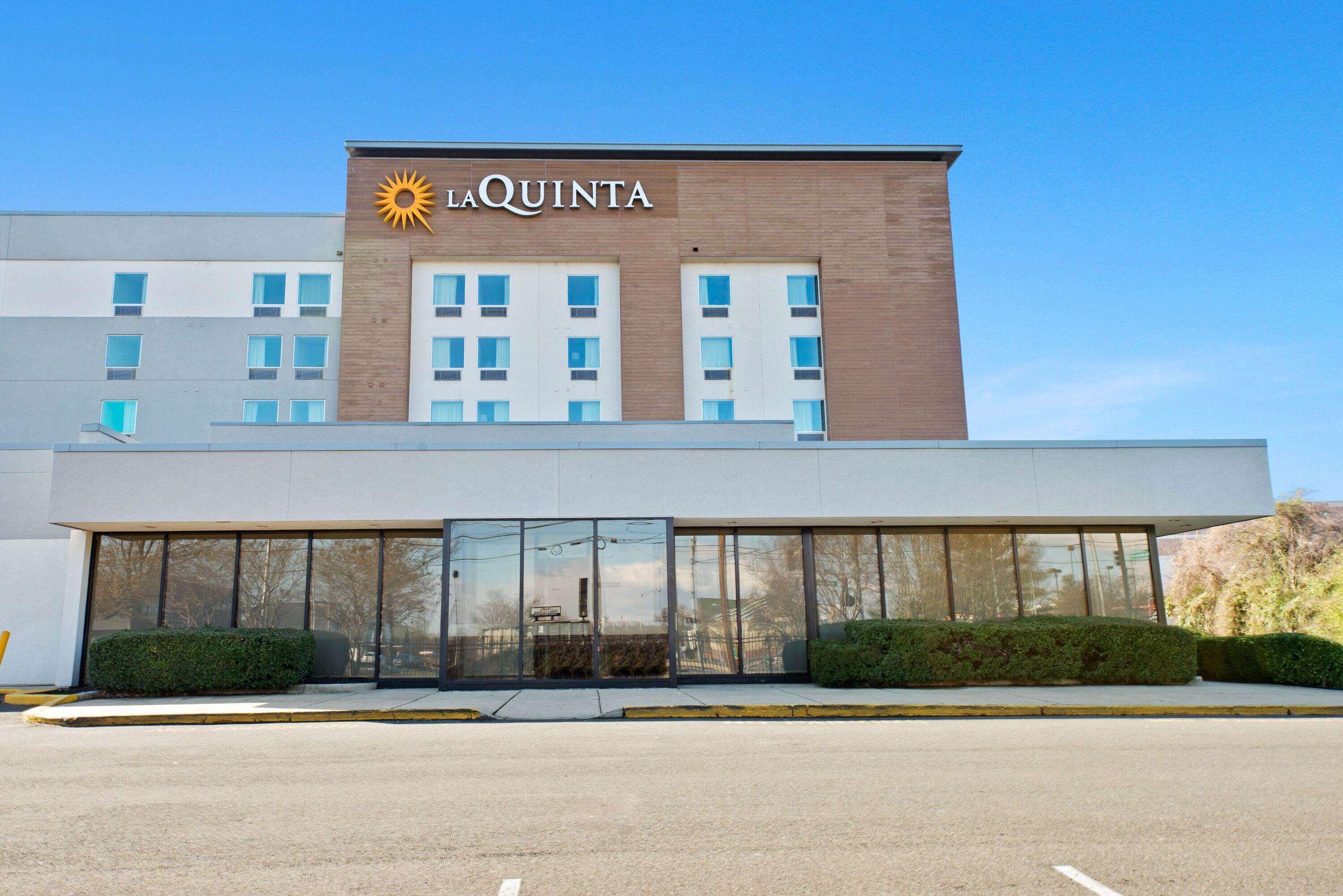 La Quinta Inn & Suites By Wyndham Dc Metro Capital Beltway Capitol Heights Exteriör bild