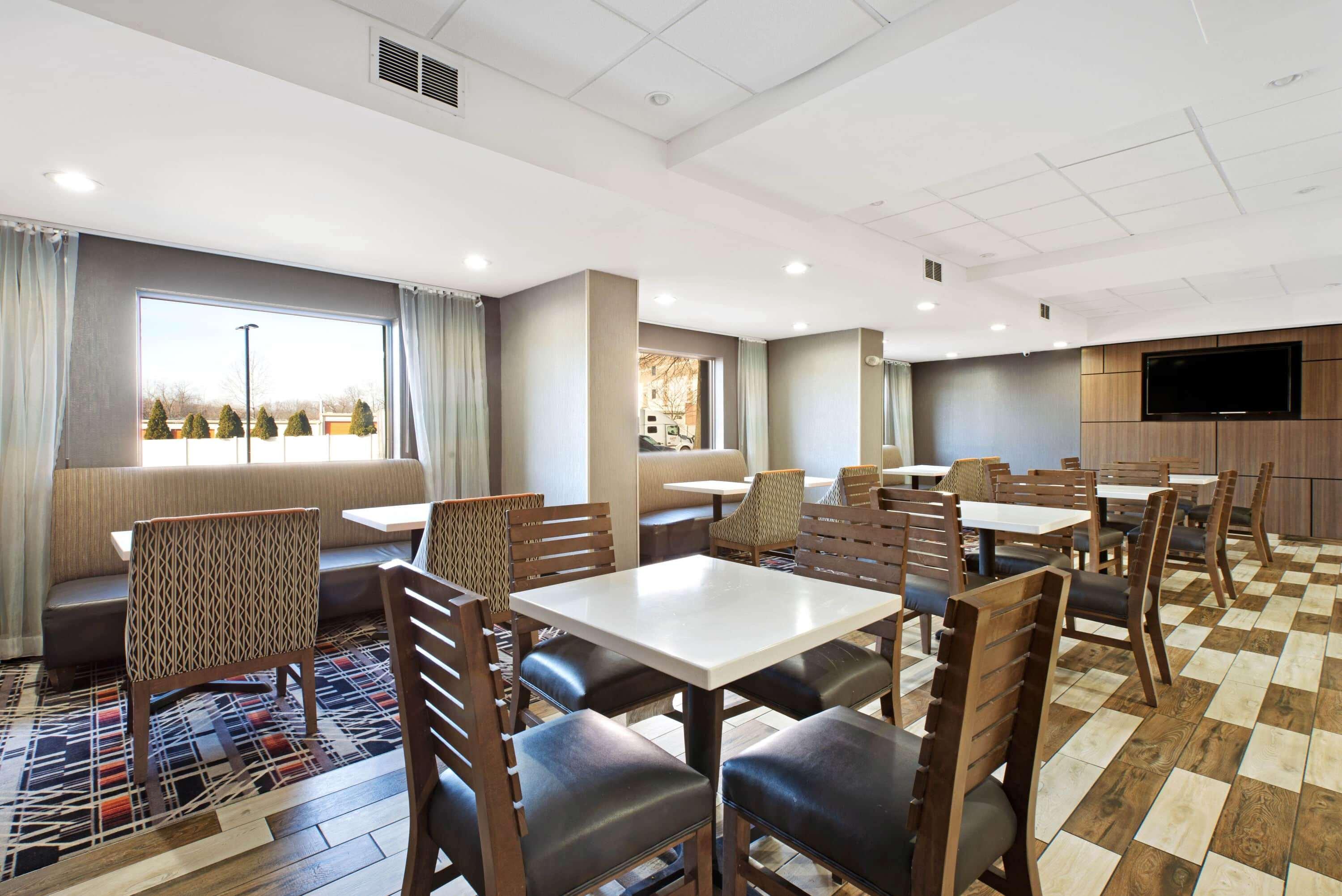 La Quinta Inn & Suites By Wyndham Dc Metro Capital Beltway Capitol Heights Exteriör bild